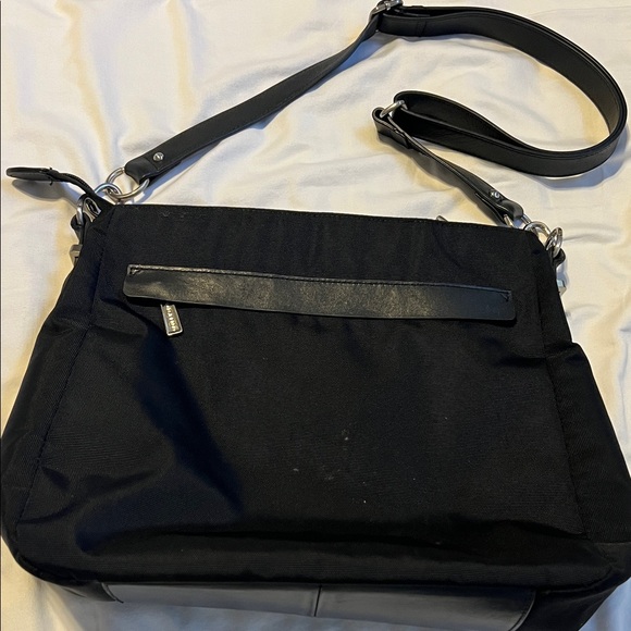 TravelPro X United Airlines Crossbody Carry On Luggage Bag - Picture 1 of 6